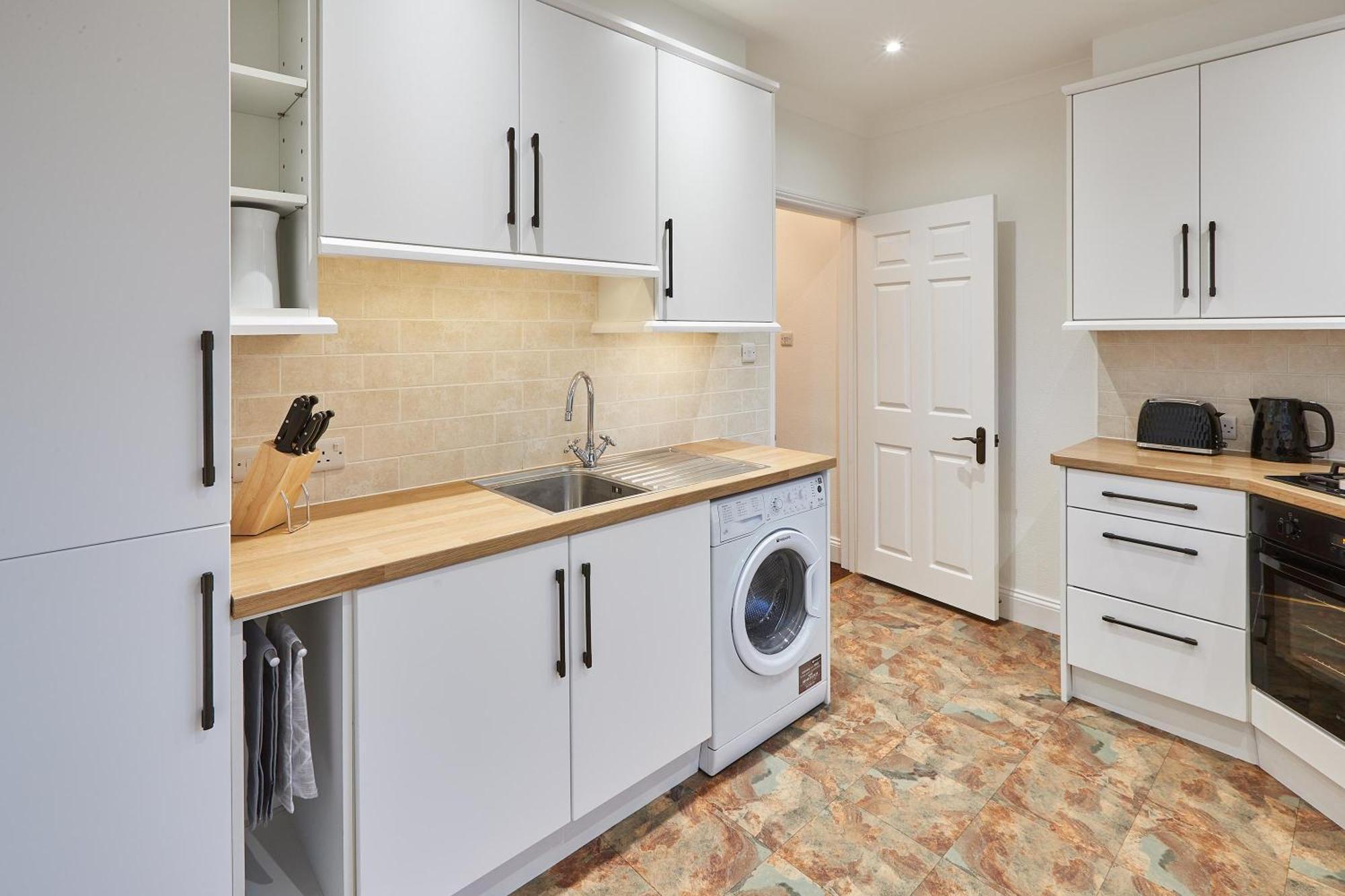 Host & Stay - Thamesview Staines-upon-Thames Exteriér fotografie